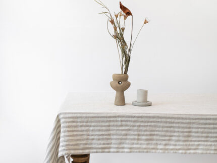 Lniany obrus LINEN TALES 140×300 cm Natural w białe paski
